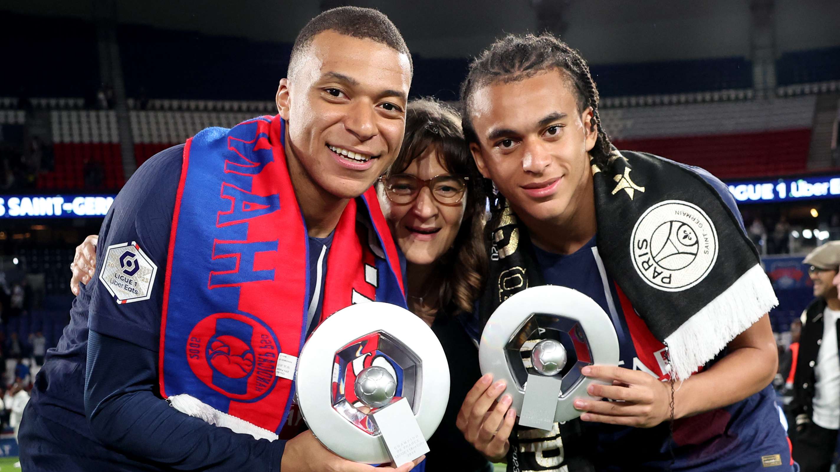 逐渐演变为 逐渐演变为