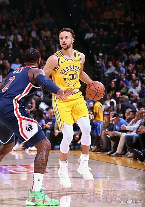 勇士官方:格林右脚踝扭伤今日比赛出战成疑 勇士官方:格林右脚踝扭伤今日比赛出战成疑